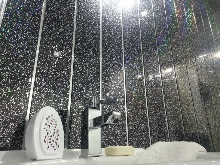 ﻿﻿Отделка ванной пластиковыми панелями + 110 фото